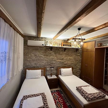 Ahmetaj Guest House Gjirokastër 外观 照片