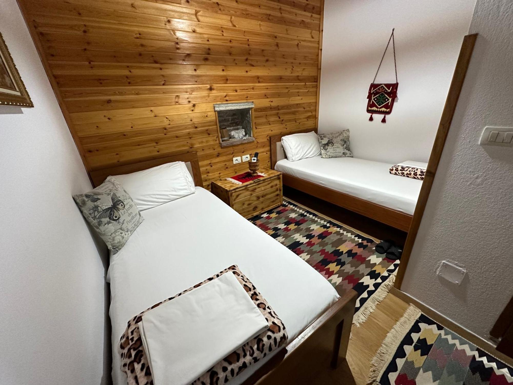 Ahmetaj Guest House Gjirokastër 外观 照片