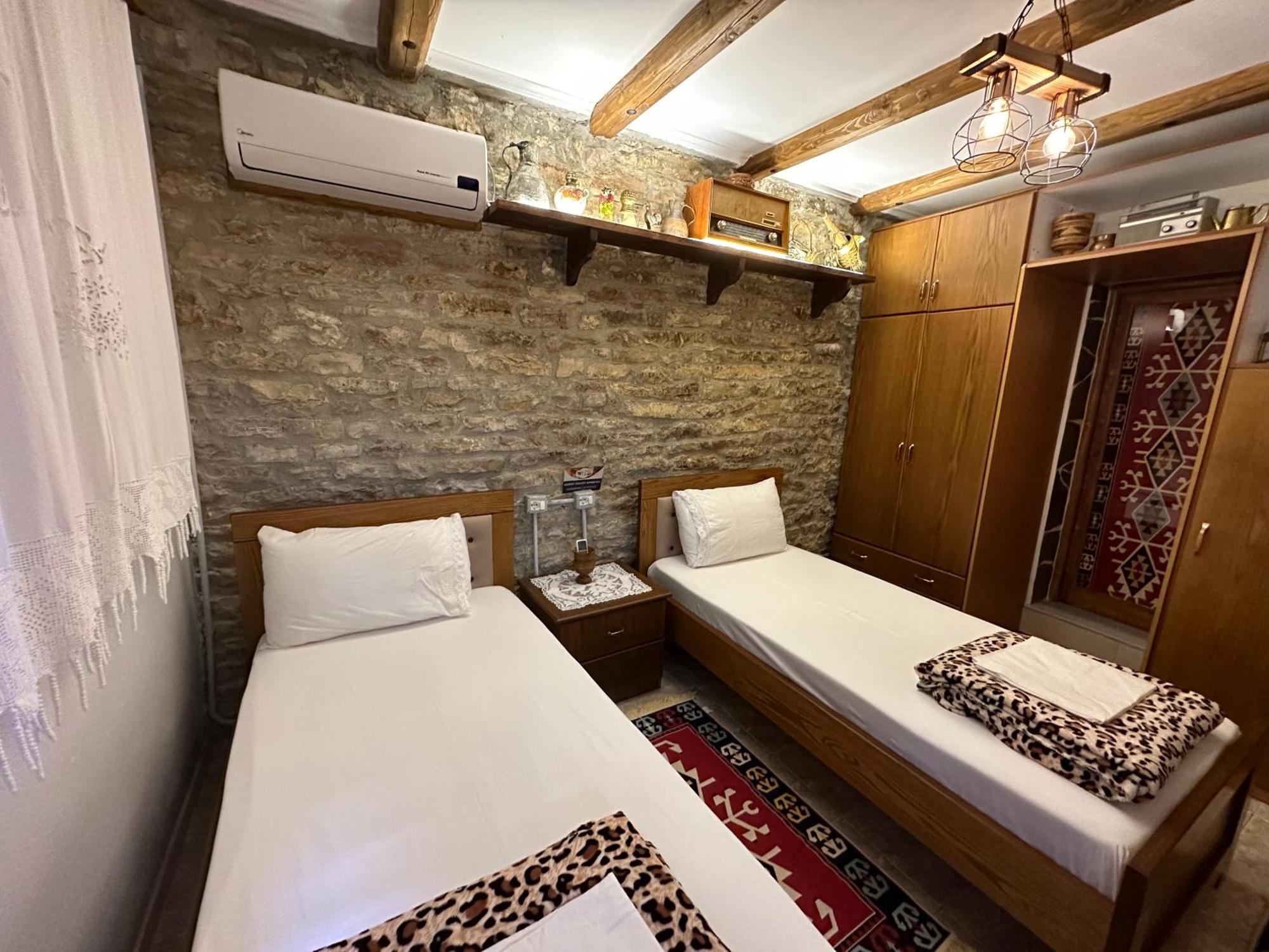 Ahmetaj Guest House Gjirokastër 外观 照片