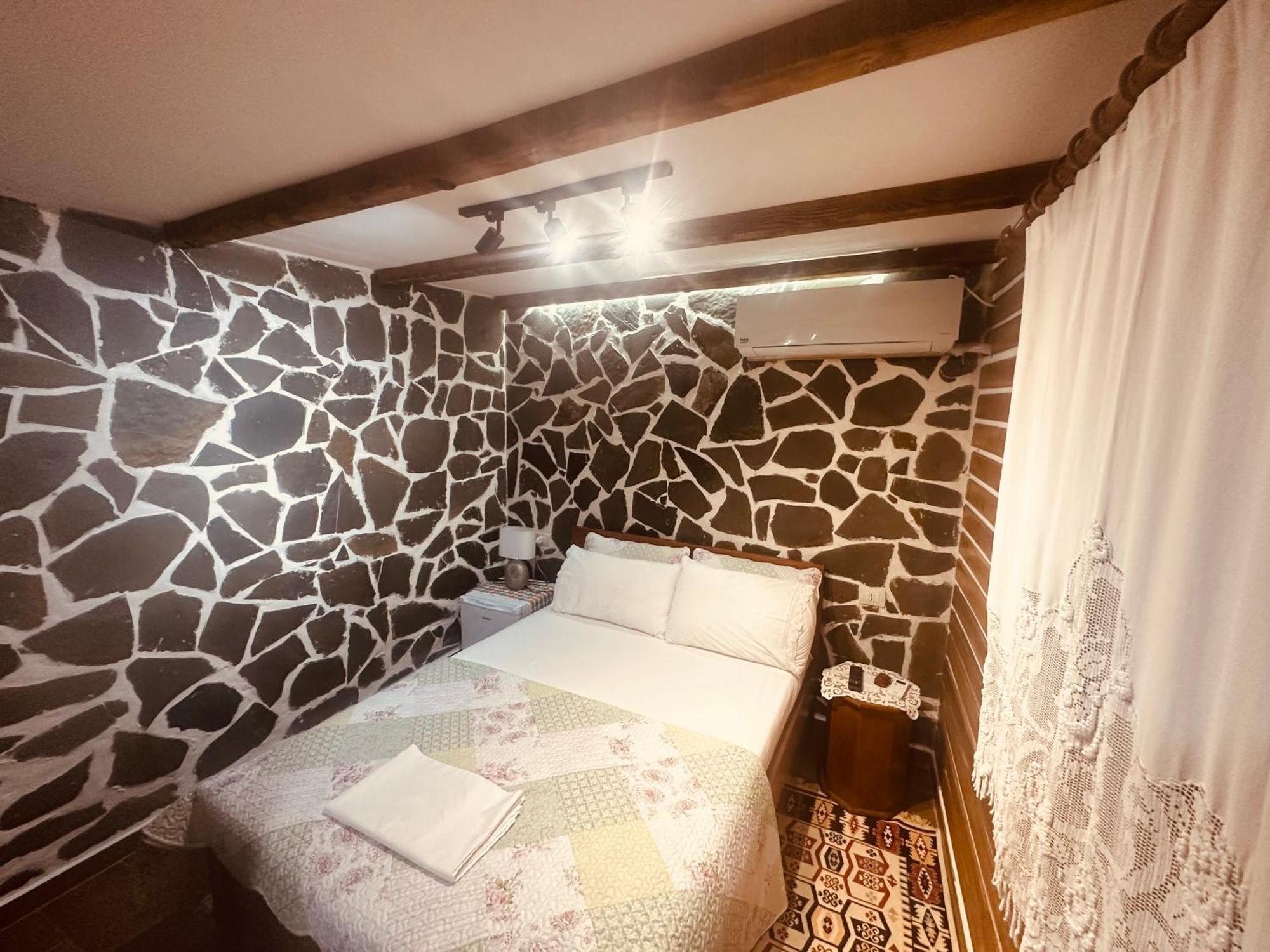 Ahmetaj Guest House Gjirokastër 外观 照片