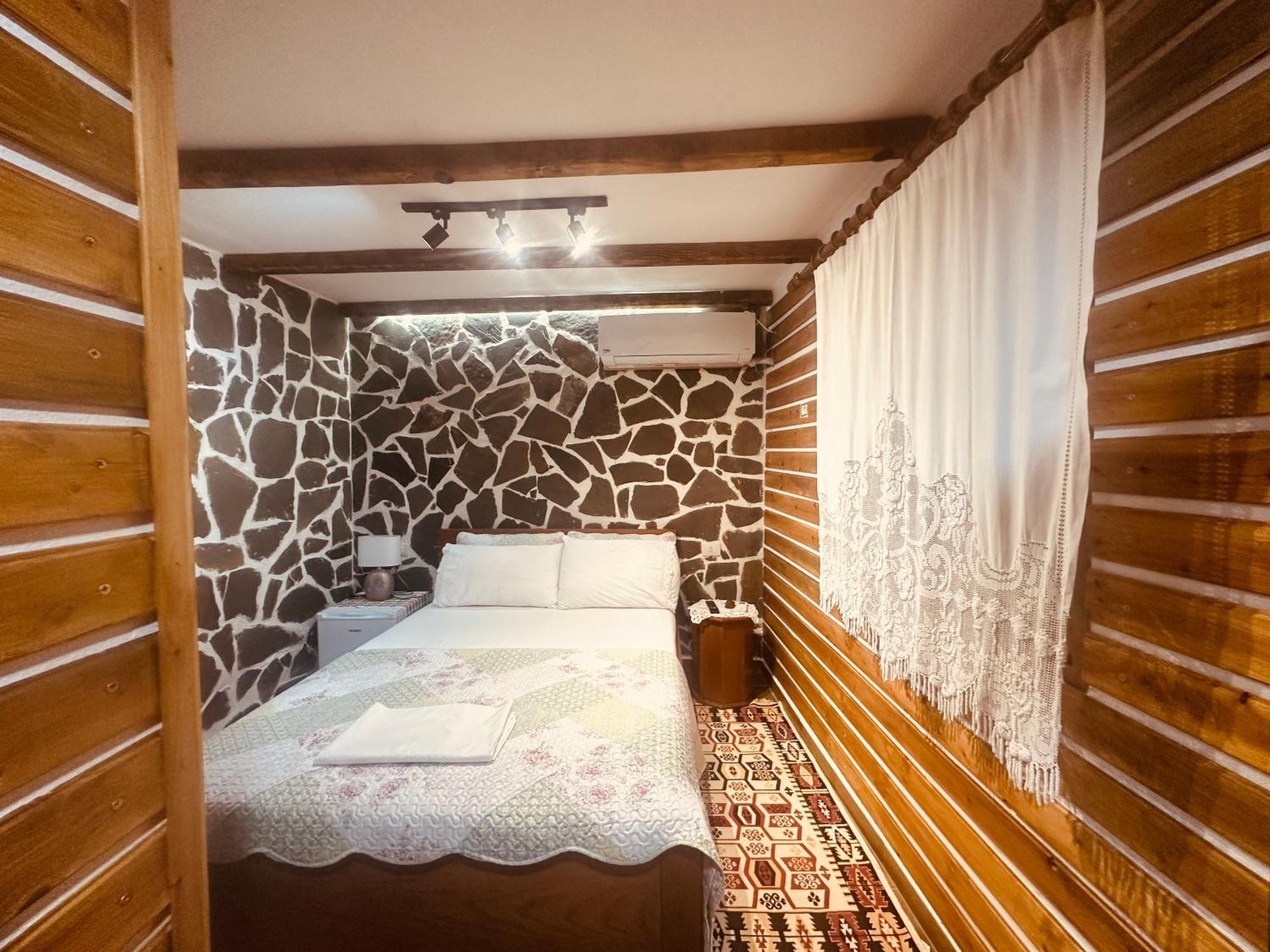 Ahmetaj Guest House Gjirokastër 外观 照片